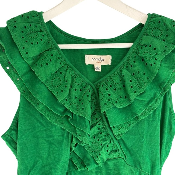 Porridge Clothing Anthropologie Green Lace Ruffle Top Size Medium 100% Cotton - Picture 2 of 5